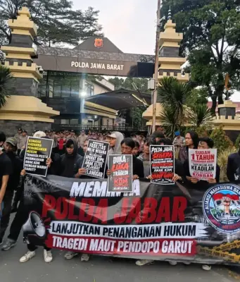 Aliansi Mahasiswa Jabar Menggugat Soroti Lambannya Penanganan Kasus Tragedi Pendopo Garut