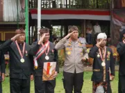 Perkuat Hubungan dengan Tokoh Adat, Kombes Hendra Rochmawan Sabet Galunggung Award 2026