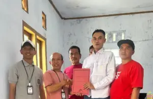 Asep Maolana Resmi Daftar Calon Kades Dawuan Kidul: Satu-Satunya yang Berani Sumbangkan Seluruh Gaji untuk Warga Kurang Mampu