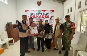 Yayat Ruhiyat Resmi Daftar Calon Kades Rawa Lele, Berjalan Kaki Simbol Kerendahan Hati & Merakyat