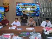 Rakit Bom dan Senpi demi Pengakuan di Grup WA “True Crime”, Mahasiswa di Bandung Barat Ditangkap